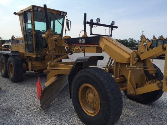 CATERPILLAR 140H S/N 2ZK07197