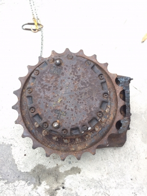 ขายมอเตอร์ตัวเดินSK200-3และPc30มือสองญี่ปุ่นตัดบอดี้มา