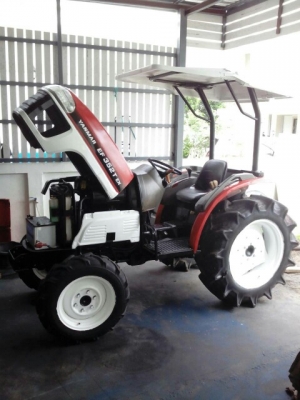 ยันม่าร์ EF 352 T