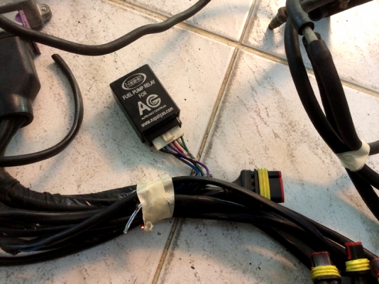 ชุดแก๊สหัวฉีดของ AG ZENIT พร้อมถัง 58 L ยกชุด สถาพสวย พร้อมใส่ ราคาของใหม่สองหมื่น