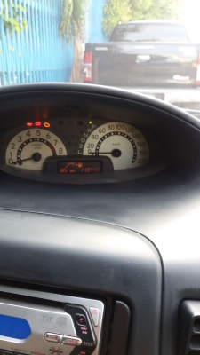 .Toyota  vios 1.5j ปี2004.ใช่น้อยมือเดียว ทะเบียน+ประกันพร้อม ช่วงล่างแน่นเหมือนรถใหม่