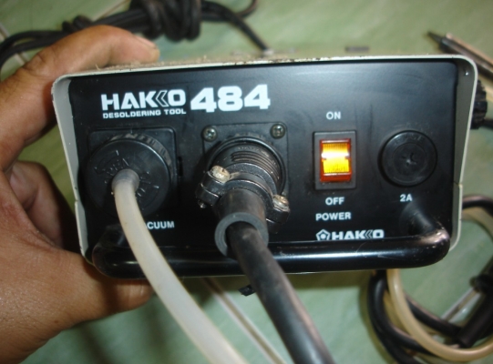 ขายเครื่องดูดตะกั่ว HAKKO 484 สถาพดี พร้อมใช้งาน made in japan ขายเครื่องดูดตะกั่ว HAKKO 484 สถาพดี พร้อมใช้งาน made in japan