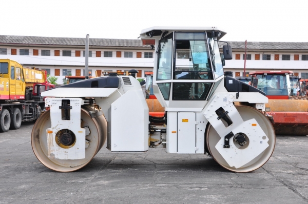 DYNAPAC CC522HF S/N 0652 Y2007 DYNAPAC CC522HF S/N 0652 Y2007