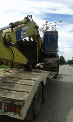 บริการ..ย้ายรถแบคโฮ ได้ทั่วแดนสยาม