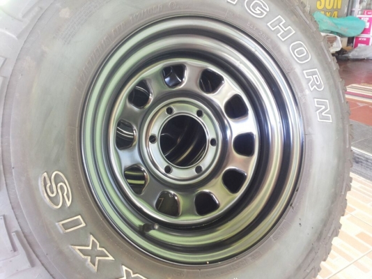 ล้อลาย rock crawler 51 พร้อมยาง mud ปี 2015 สภาพเหมือนป้ายแดง