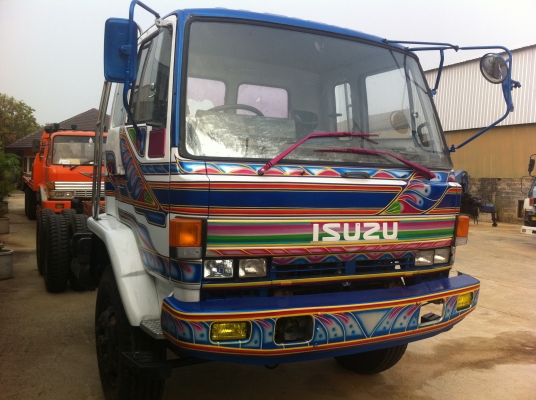 ISUZU FXZ 210 เกียร์อีตั้น หัวลากคัสซี พร้อมต่อดั้ม เครื่องดี-คัสซีสวย ทะเบียน ม.79