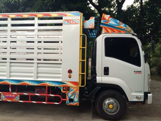 ขาย FRR-210 ยาว 6.50m. ปลายปี 57 ขาย 400,000 ผ่อนต่อไม่เสียดอกเบี้ย