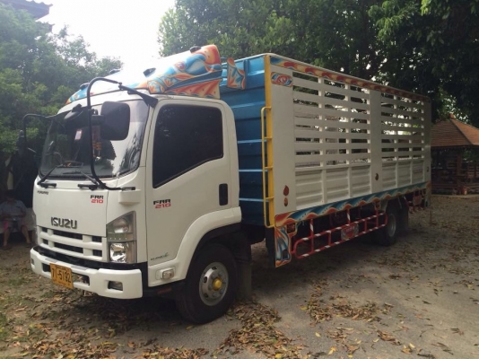 ขาย FRR-210 ยาว 6.50m. ปลายปี 57 ขาย 400,000 ผ่อนต่อไม่เสียดอกเบี้ย