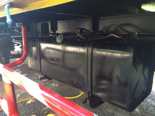 ขาย FRR-210 ยาว 6.50m. ปลายปี 57 ขาย 400,000 ผ่อนต่อไม่เสียดอกเบี้ย