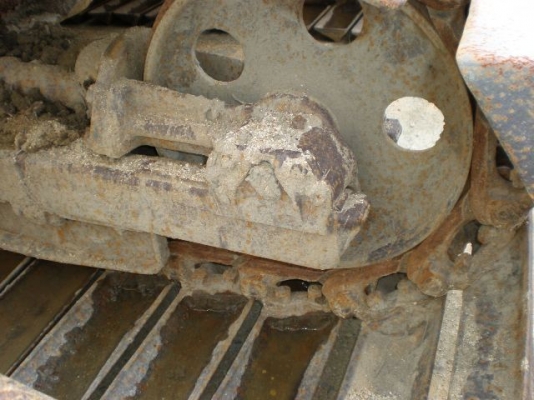 ขายด่วน รถแทรกเตอร์ MITSUBISHI BD2G PL แทรก 70  สภาพสวยใช้งานน้อย นำเข้าเองจากญี่ปุ่นโดยตรง  สนใจโทร  089-7462641  สุวรรณีจ้า