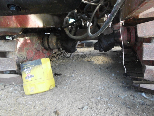 ขายรถเกี่ยวข้าวศักดิ์พัฒนา อุ้ม 1.5 ปั้มคู่22 เครื่องอิสุ175แรงม้า ตัวเดิน 10 สนใจสนโทรฉลาดศิลป์ 084-496-6119,080-825-5385