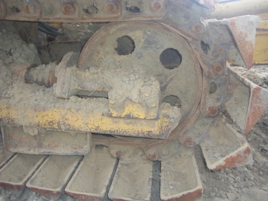 ขายด่วน รถแทรกเตอร์ MITSUBISHI  BD2J  รุ่นใหม่  ใช้งานน้อย   ใบมีดสไลด์  6  ทิศทาง   ตีนตะขาบ   สภาพสวย  สนใจโทร  089-7462641  สุวรรณี  จ้า