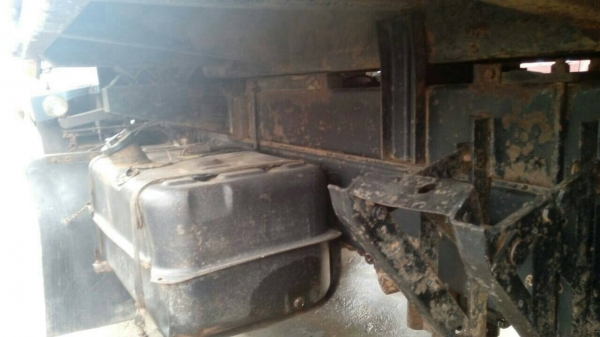 สิบล้อดั้ม