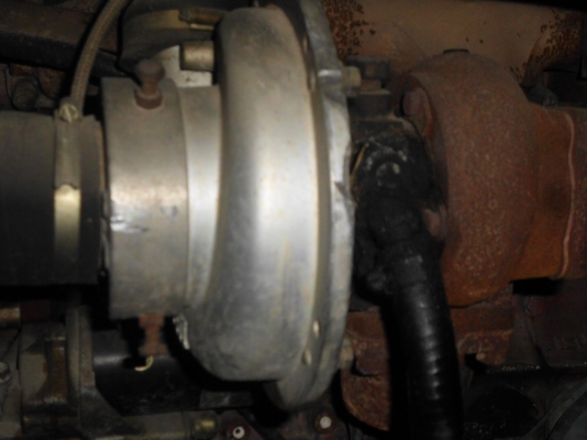 ขายรถเกี่ยวเกษตรพัฒนา ไอ้หนุ่มไวไฟเลสทั้งคัน อุ้ม2.5ตัน ตัวเดินสแตนดาส เครื่องอิสุ210เทอร์โบ ปั้มอิตั้นคู่22