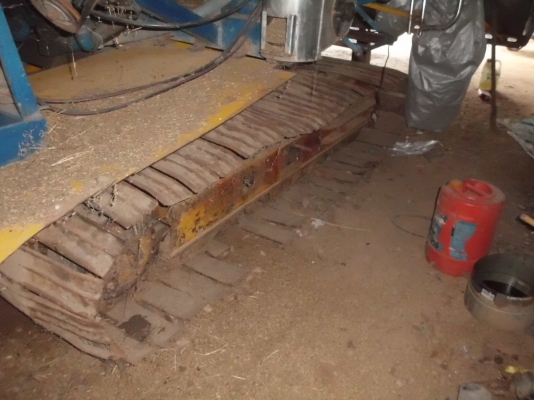 ขายรถเกี่ยวเกษตรพัฒนา ไอ้หนุ่มไวไฟเลสทั้งคัน อุ้ม2.5ตัน ตัวเดินสแตนดาส เครื่องอิสุ210เทอร์โบ ปั้มอิตั้นคู่22