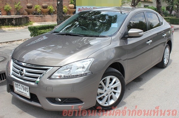 ไมล์ 4x,xxx มีป.1+ประกันศูนย์ เจ้าของเดียว ไม่เคยติดแก๊ส ปี 2013