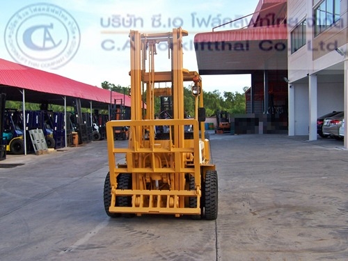 ขาย รถโฟล์คลิฟท์ KOMATSU รุ่น FD25H-8