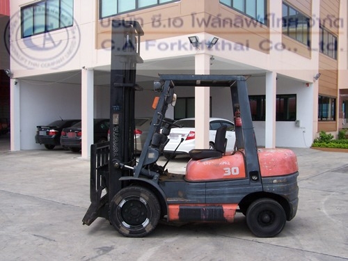 ขายรถ โฟล์คลิฟท์ TOYOTA รุ่น 6FD30