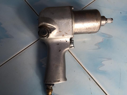 ขายบล็อกลม 4หุน ญี่ปุ่น มือสองครับ ขายบล็อกลม 4หุน ญี่ปุ่น มือสองครับ