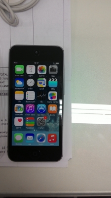 i POD Touch Gen 5 สีดำ-เทา 16 GB