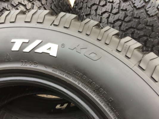 มือ2 BF Goodrich All-Terrain ขนาด 265 70 r16 ปี14 สวย
