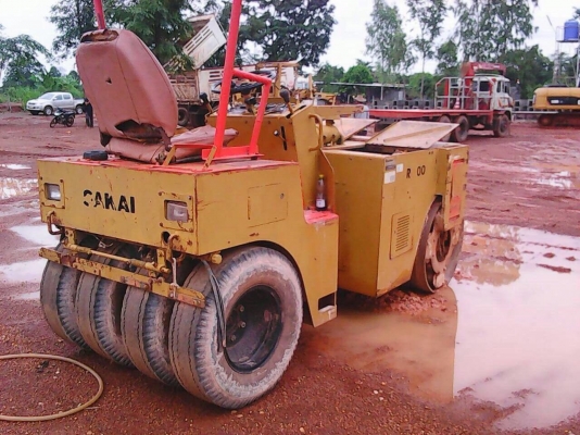 ขายครับ รถบดSAKAI 4T เอวอ่อน พร้อมใช้งาน เอกสารอินวอยครับ ขายครับ รถบดSAKAI 4T เอวอ่อน พร้อมใช้งาน เอกสารอินวอยครับ