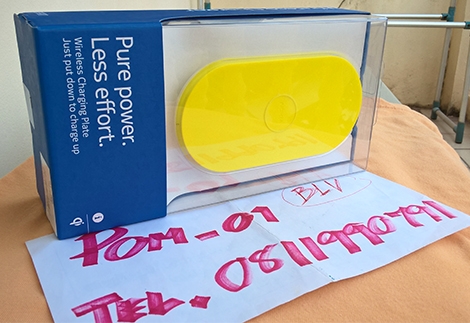 Nokia Wireless Charging Stand DT-910 ของใหม่ สีเหลือง