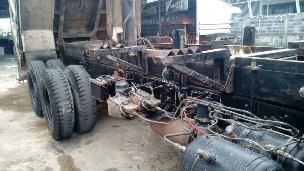 สิบล้อ2เพลา สิบล้อ2เพลา