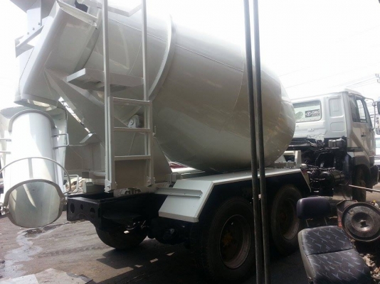 ขายรถโม่ปูน Nissan 10ล้อ หัวบิ๊คทรัม โม่ 6คิว