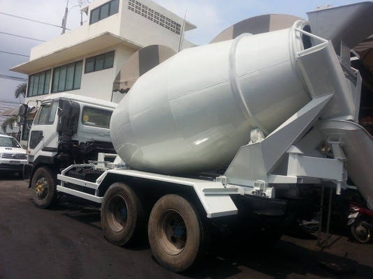 ขายรถโม่ปูน Nissan 10ล้อ หัวบิ๊คทรัม โม่ 6คิว