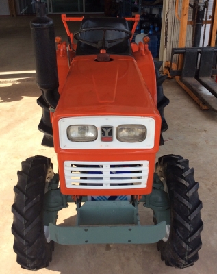 Yanmar 17 แรง4WD  พร้อมชุดโรตารี่