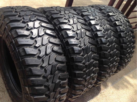 ยาง Mud Deestone 31 10.5 R15 กลางปี12 ราคาไม่แพง
