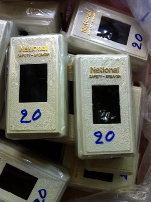 กล่องครอบเบรกเกอร์ National