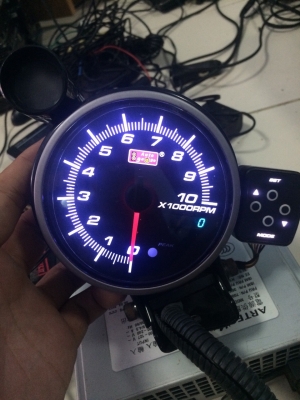 เกจวัดรอบ 4 นิ้ว Auto Gauge แท้ หน้าดำ ดิจิตอล ไฟเปลี่ยนได้3สี พร้อมชิบไลท์ สายครบ สภาพสวย มือ2 ญี่ปุ่น