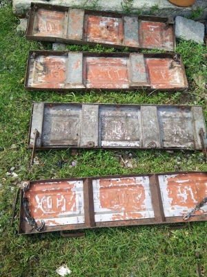 ขายฝาปิดท้ายรถ TUK TUK THAILAND  เอาไปทำบาร์ ตกแต่งร้านได้