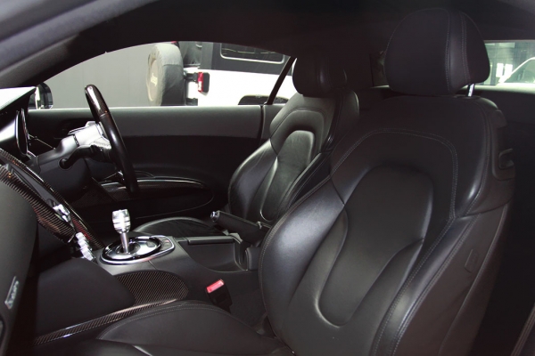 audi R8 2010 audi R8 2010