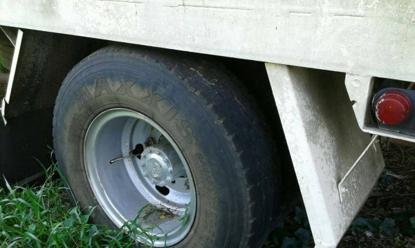 หกล้อ ฮีโน้ FF 3H195 แอร์ เวอร์ ทิฟฟี ค็อกสูง ช่วงยาว 7.20ม ยาง900 สภาพดีพร้อมใช้งาน ทะเบียนพร้อมโอน หกล้อ ฮีโน้ FF 3H195 แอร์ เวอร์ ทิฟฟี ค็อกสูง ช่วงยาว 7.20ม ยาง900 สภาพดีพร้อมใช้งาน ทะเบียนพร้อมโอน