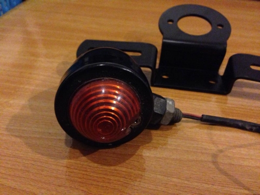 ขายไฟเเต่ง + ที่ยึดป้ายทะเบียน เอาไปเเต่ง Custom มันส์ๆครับ ราคา 250 บาท พร้อมส่งครับ 083-0754211