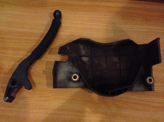 ขายฝาปิด สเตอร์หน้งของเดิมติดรถ Centaur150 ราคา 250 บาท + เเถมมือเบรคเดิมไปด้วยครับ ราคานี้พร้อมส่งครับ 083-0754211