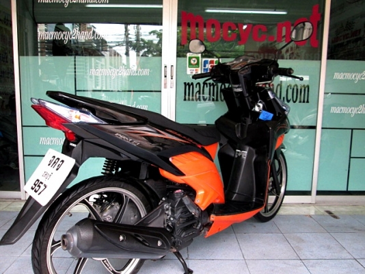 click 110 i สีดำ สวย อมตะ ล้อแมกซ์17 แบบก้านพริ้ว สวยแกร่ง ช่วยประหยัดน้ำมัน ราคาไม่แพง  แถม3รายการ 19900