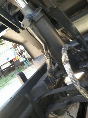 ขาย6ล้อHINO FD3H195ดั้มดินต่อใหม่ จดใหม่พร้อมเล่มทะเบียน