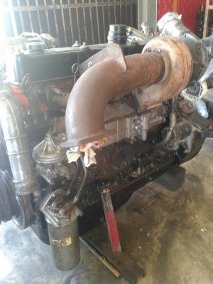 ขายเครื่องยนต์ 6SD1-310 แรงม้า เครื่องติดดี พร้อมใช้ สภาพสวยมาก