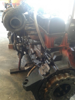 ขายเครื่องยนต์ 6SD1-310 แรงม้า เครื่องติดดี พร้อมใช้ สภาพสวยมาก
