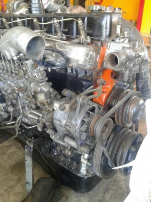 ขายเครื่องยนต์ 6SD1-310 แรงม้า เครื่องติดดี พร้อมใช้ สภาพสวยมาก