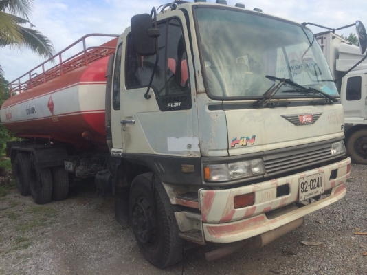 _ขายสิบล้อเพลาเดียว195แรงFL3Hรถนำ้มัน ขาย สด ผ่อน