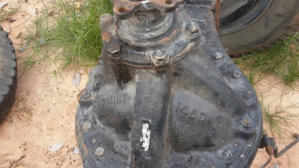 ขาย ((48,000)) ช่างล่าง6ล้อใหญ่ ฮีโน่ สิงห์ไฮเทค FM-3H. ยาง 9.00R20