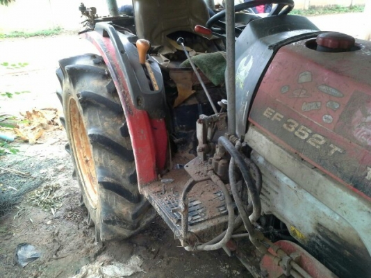 แทรกเตอร์ยันม่าร์ EF 352 T