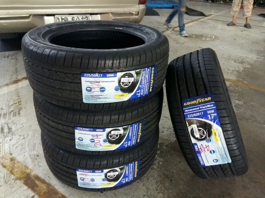 ขายยาง GOODYEAR ASSURANCE TRIPLEMAX 225/50R17