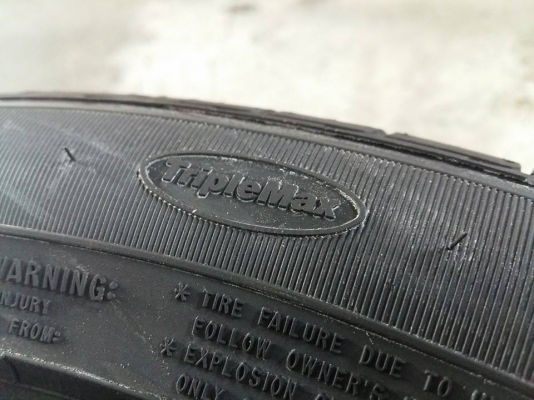 ขายยาง GOODYEAR ASSURANCE TRIPLEMAX 225/50R17