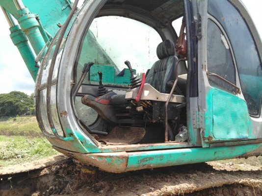 ขายรถขุดแบ็คโค KOBELCO SK200-5 มาร์คไฟว์ซุปเปอร์ รถทำงานอยู่ ไฟฟ้าเต็มพร้อมใช้งาน เอกสารเล่มทะเบียน ช่วงล่างดีเอวดี จัดแนนซ์ได้2แสน